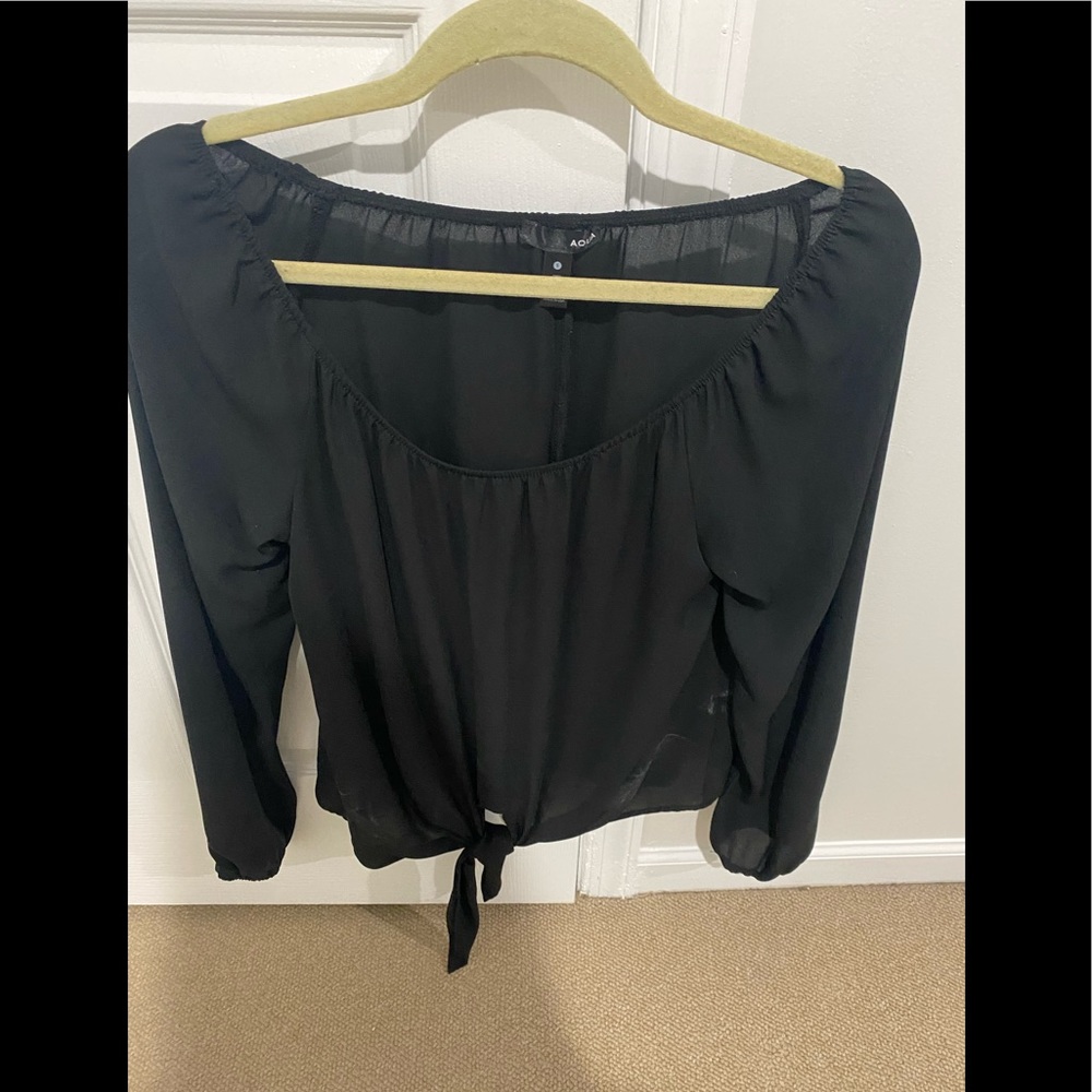 Bloomingdale’s Aqua black blouse with knot small